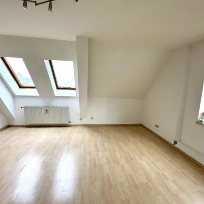 Schöne 2-Zimmer-Wohnung mit extra Küche im beliebten Grazer Bezirk Liebenau - PROVISIONSFREI! - Bild 2