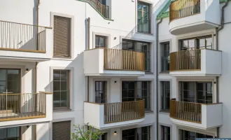 Großzügiger 2-Zimmer-Erstbezug! Balkonwohnung mit Blick in wunderschönen Innenhof