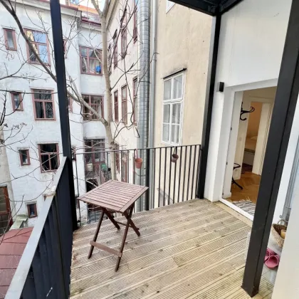 Komplett renovierte, helle Altbau-Wohnung mit Lift, in U4+U6-Nähe und großem Balkon/Terrasse zu kaufen! - Bild 2