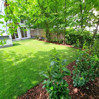 Garten-Sensation in 1180 Wien! Zentrumsnah + 100m² Traumgarten + Absolute Ruhelage + Frisch sanierte Neubauwohnung + Hauseigene Tiefgarage! Besser geht es nicht.... - Bild 2