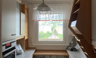 Mürzzuschlag: Ihr neues Zuhause über den Dächern von Mürzzuschlag - gepflegte 3 Zimmer Wohnung mit Loggia!