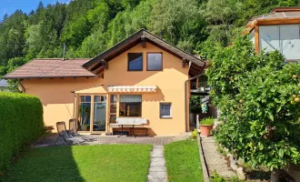 Gemütliches Eigenheim mit großem Carport. Wintergarten inklusive tollem Ausblick.