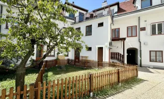 SCHLOSSQUADRAT! 5-Zimmer-Maisonette mit Garagenoption in wunderschöner Liegenschaft