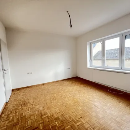 Neu sanierte helle Wohnung mit Dachterrasse! ERSTBEZUG - Bild 3