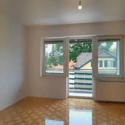 ++Provisionsfrei++ In der Stadt UND am Land: 3-Zimmer-Wohnung mit Südbalkon, Garten und Garage - Bild 3