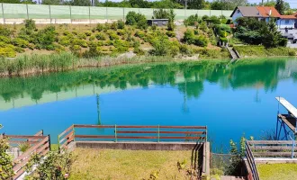 Rarität: Haus am See (333 m² Eigengrund) mit direktem Wasserzugang!