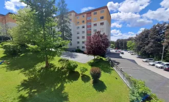 Waltendorf/Ragnitz! Helle und geräumige 3 Zimmerwohnung mit Westloggia am grünen Stadtrand!