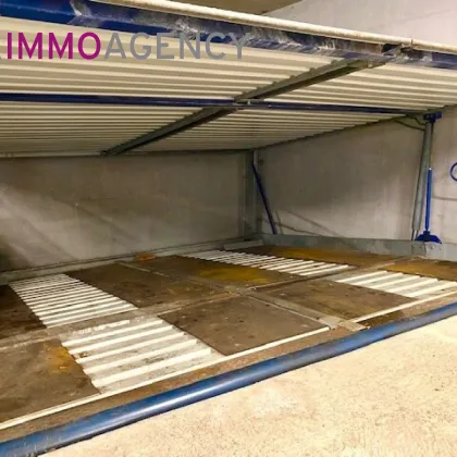 VERSCHIEDENE STELLPLÄTZE IN ÜBERSICHTLICHER ERDGESCHOSS-GARAGE - Bild 3