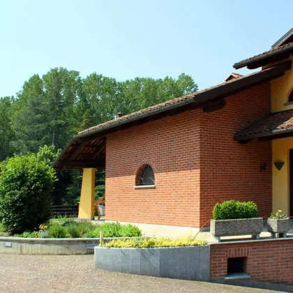 VILLA IN SAN DAMIANO D'ASTI (PIEMONT) - Bild 2