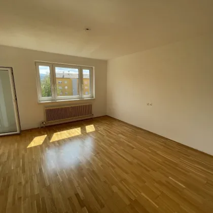 3-Zimmer-Wohnung, supergünstig! Toplage, zentrumsnah, ruhig! - Bild 3