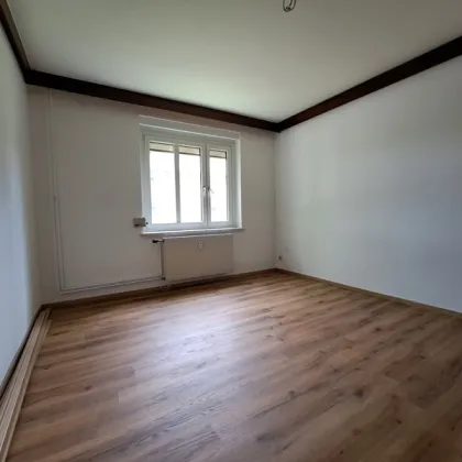 Gepflegte 3-Zimmer-Wohnung mit großem Balkon - Bild 3