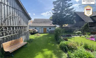 Gepflegtes Wohnhaus mit liebevoll angelegtem Garten