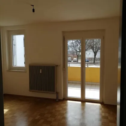 Neues Nest gesucht? Familienwohnung mit Sonnenbalkon! - Bild 3