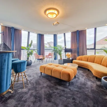 Einzigartige Maisonette-Dachgeschoßwohnung mit Balkon und Whirlpool I Zimmer mit 180 Grad Ausblick I Airbnb geeignet - Bild 2