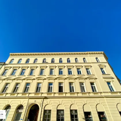 Sanierungsbedürftige Altbauwohnung- Lift im Haus- Saniertes Gebäude- Nähe Yppenplatz! - Bild 2