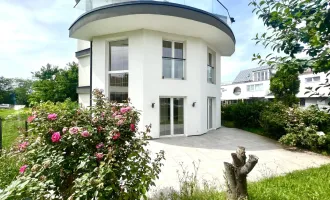 DIREKT BEIM BADETEICH HIRSCHSTETTEN I STILVOLLE VILLA I ERSTBEZUG! I 2 Stellplätze I klimatisiert I große Terrasse I Fußbodenheizung I Ruhelage