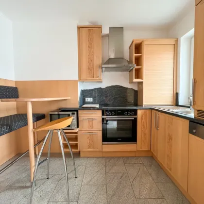 Tolle, klimatisierte Maisonette-Wohnung mit 3 Schlafzimmern, 2 Badezimmer, Küche, Dachterrasse und Balkon - Bild 3