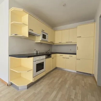 Perfektes 2 Zimmerappartement mit Südbalkon - Ruhelage - Grünblick- U3, S-Bahn! - Bild 3