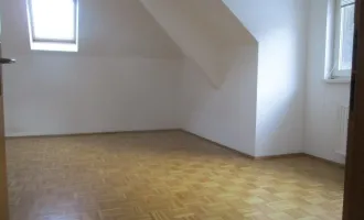 Kleine Dachgeschosswohnung in Thörl nahe Kapfenberg !