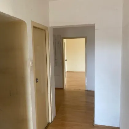 4-Zimmer Wohnung mit Balkon, nahe Hohe Warte - Bild 3