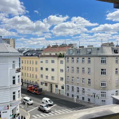 4-Zimmer Wohnung mit Balkon, nahe Hohe Warte - Bild 2