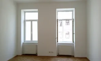 ALLEINVERMITTLUNG! Wünderschöne, gerade kern-sanierte kleine Wohnung in ruhige Lage!