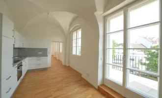 Lässiges Studio mit 3 Zimmer und Balkon