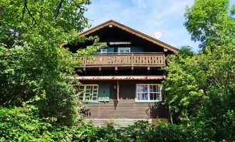 Uriges Holz-Wohnhaus auf großem, teilbaren Grund in Gablitz Hochbuch