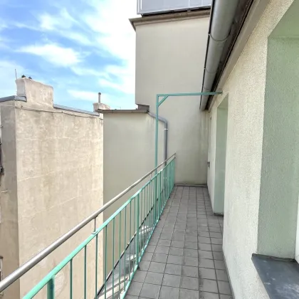 Denisgasse - Das könnte Ihr Ausblick sein! Penthouse zum Selbstgestalten mit 2 Terrassen - Bild 2