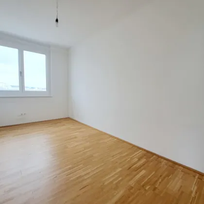 Großzügige 3-Zimmer Wohnung mit Balkon! - Bild 3