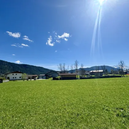 *wunderschöner sonniger Baugrund! ca. 600m² Baugrund + ca. 600m² Grünland in der schönen LEUTASCH! - Bild 2