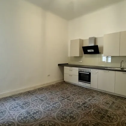 *87 m² Altbauwohnung im Univiertel - Elisabethstraße* - Bild 2