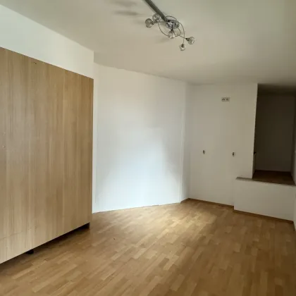 * 80 m² Wohnung in der Mariatroster Straße * - Bild 3