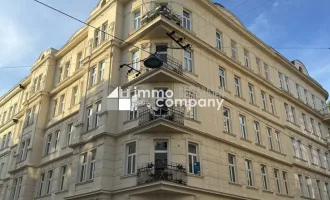 Erstbezug nach Sanierung: 3-Zimmer Altbauwohnung