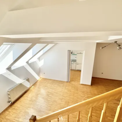 Attraktive Dachgeschosswohnung mit Galerie in der Klosteriwiesgasse - Bild 2