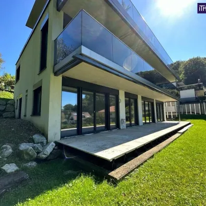 !IHR NEUES ZUHAUSE! EXKLUSIVE HAUSETAGE MIT SONNEN und AUSSICHTSLAGE! RUHEOASE + EINZIGARTIGE SÜD-WEST-TERASSE! 2 TIEFGARAGENPLÄTZE +  360° VIDEO-RUNDGANG! - Bild 3