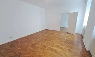 2 Zimmer-Altbauwohnung mit Küche in Praternähe!