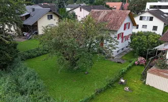 Renovierungsbedürftiges Einfamilienhaus mit schönem Garten in Höchst