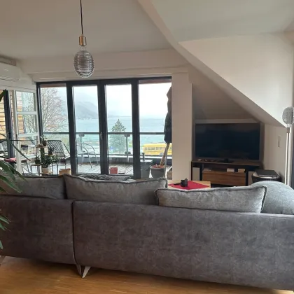 3-Zimmer Dachgeschoßwohnung mit Seeblick - Bild 2