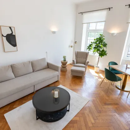 HELLE 2 ZIMMER ALTBAU II ca. 11m² BALKON II SOFORT NUTZBAR II AIRBNB oder SELBST EINZIEHEN II KOMPLETT MÖBLIERT II  II II NÄHE U6/AKH/VOLKSOPER/WUK - Bild 3