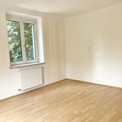 PROVISIONSFREI VOM EIGENTÜMER! GUT AUFGETEILTE 3-ZIMMER-WOHNUNG NÄHE PURKERSDORF ZENTRUM! - Bild 2