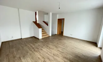 Sonnige 3-Zimmer-Maisonette Wohnung mit  Balkon, Garage!