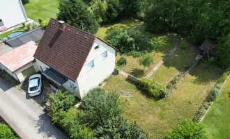 Charmantes Einfamilienhaus in ruhiger Lage mit großem Garten