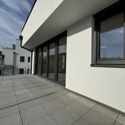 Blumengasse - 2 Zimmer Wohnung mit Balkon | Neubau - Erstbezug | Klimaanlage | Einbauküche | zzgl. Tiefgaragenstellplatz | Top C10 - Bild 3