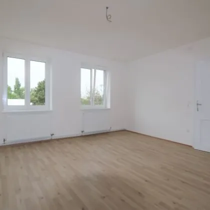 Helle 2-Zimmer-Wohnung im Zentrum - ruhige Innenhoflage! - Bild 3