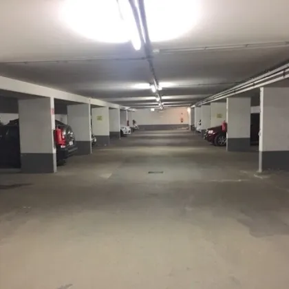 PROVISIONSFREI VOM EIGENTÜMER! TIEFGARAGENSTELLPLATZ NAHE KAGRANER PLATZ! - Bild 2