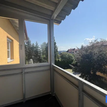 3 Zimmerwohnung mit Loggia in Ruhelage - Bild 2