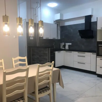 BUDAPEST IM VI. Bezirk - Wunderschöne 3 Zimmer-Altbauwohung mit Erlaubnis für AIRBNB-Vermietung - Bild 3