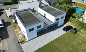 Familienparadies: Zwei großzügige Neubau-Doppelhäuser mit exklusiver Ausstattung, Garten und Garage