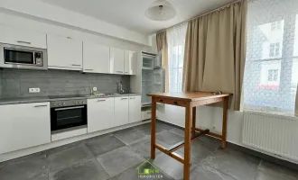 80m² City Apartment nähe Steiner Tor - 2er WG möglich